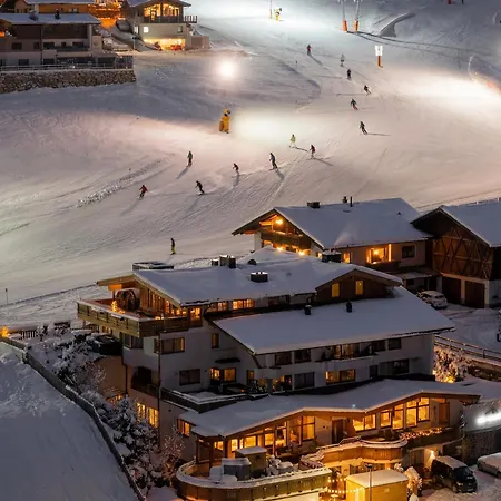 Leni Mountain Apartmán *