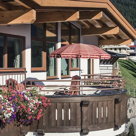 Leni Mountain Appartements * Solden