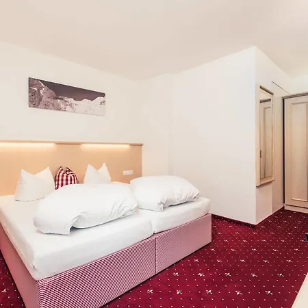 Leni Mountain Appartements Apartment
