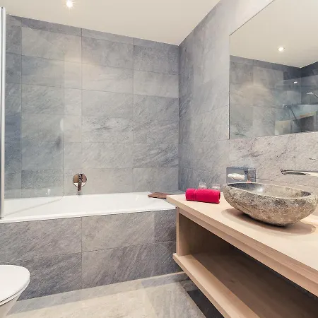 Leni Mountain Apartament *