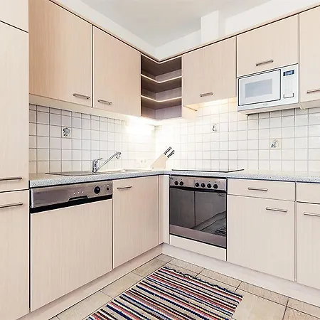 Leni Mountain Apartment *